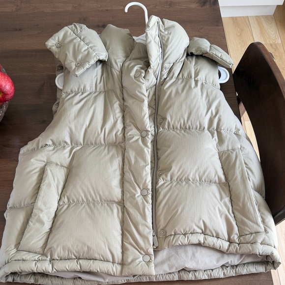 lululemon wunder puff cropped vest - Picture 1 of 7